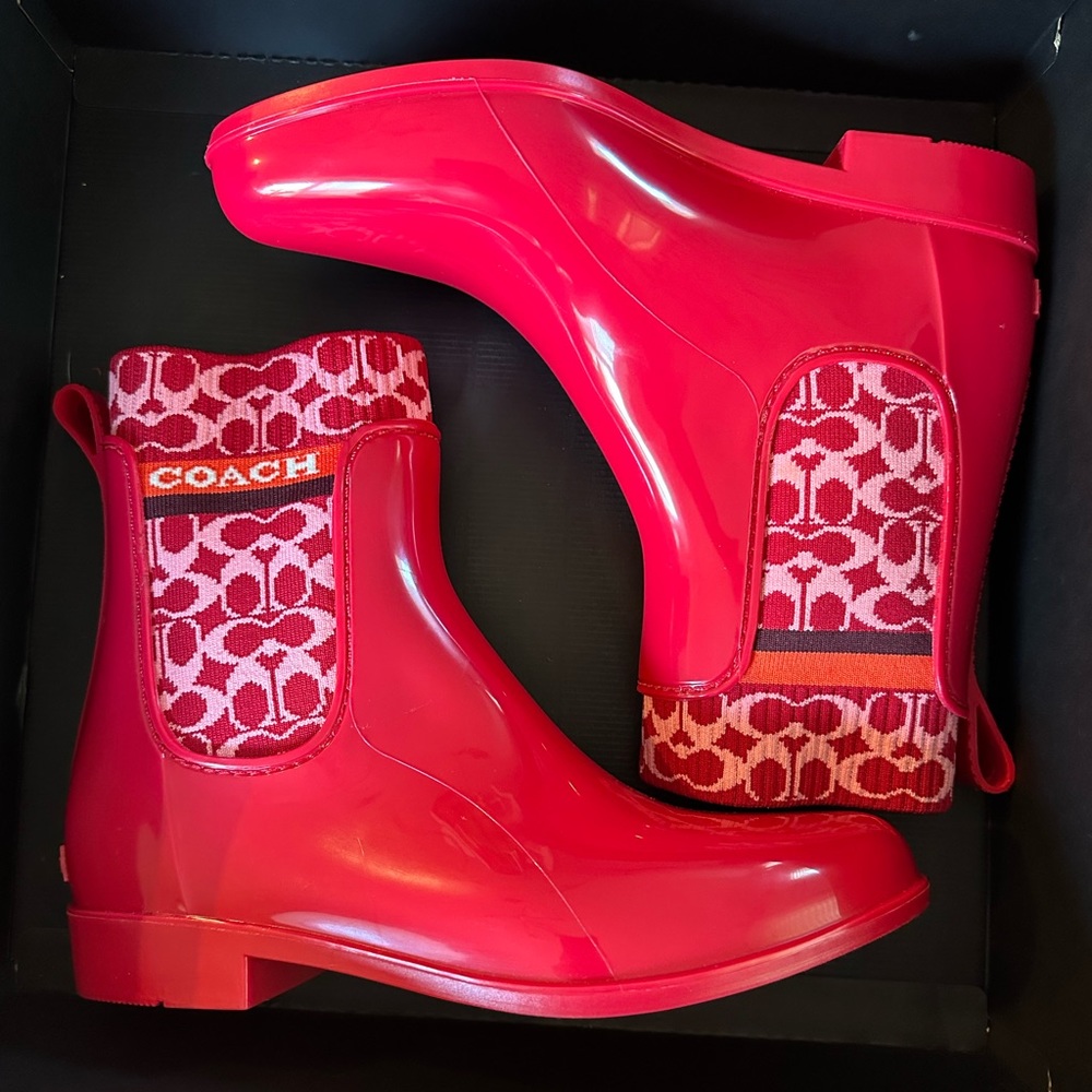 Coach Rivington Red Candy Apple Rain Booties Ankle Boots Shoes - Size 7